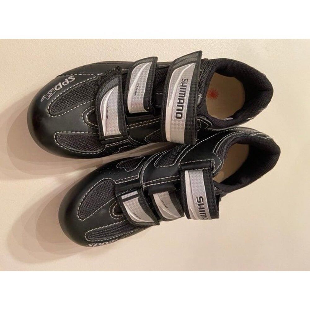 SHIMANO women's racing/bicycle shoe specific fit size 38 (size 6.5)
